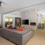Pet Friendly In Дом отдыха Ядраново